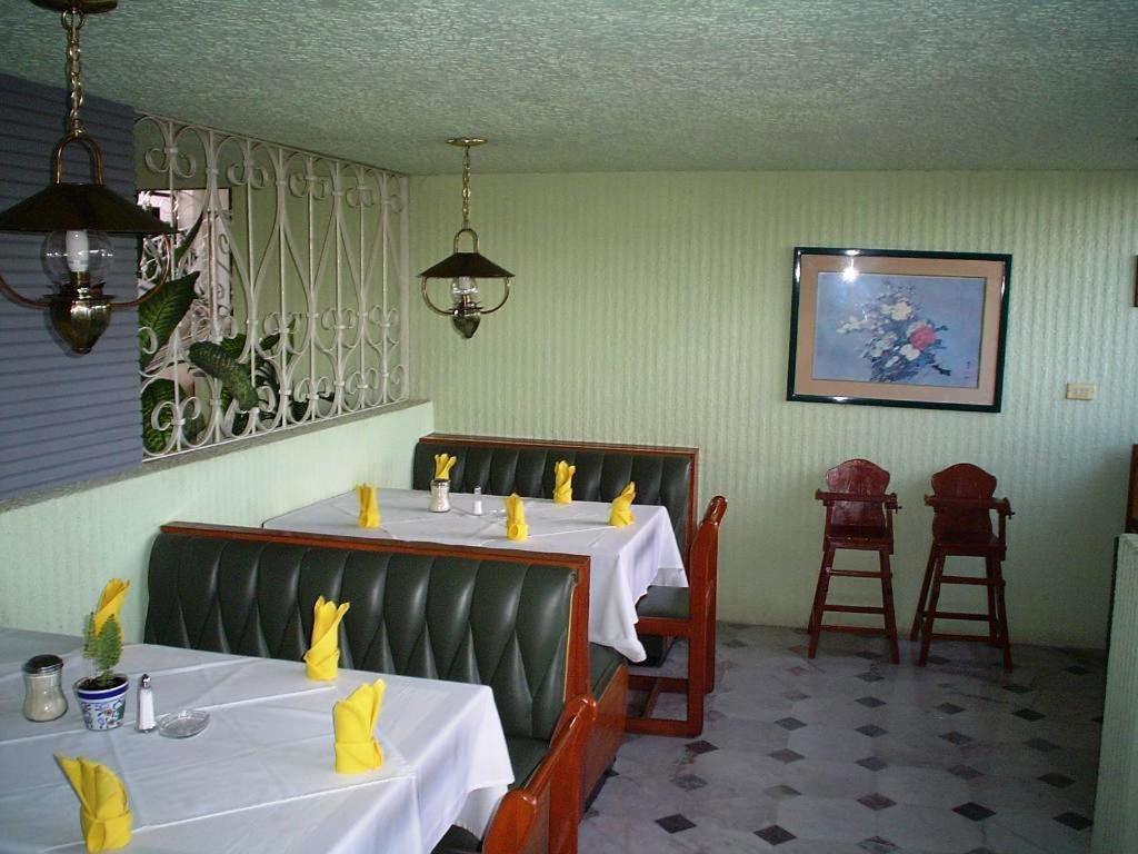Motel La Fortuna Fresnillo Exterior foto